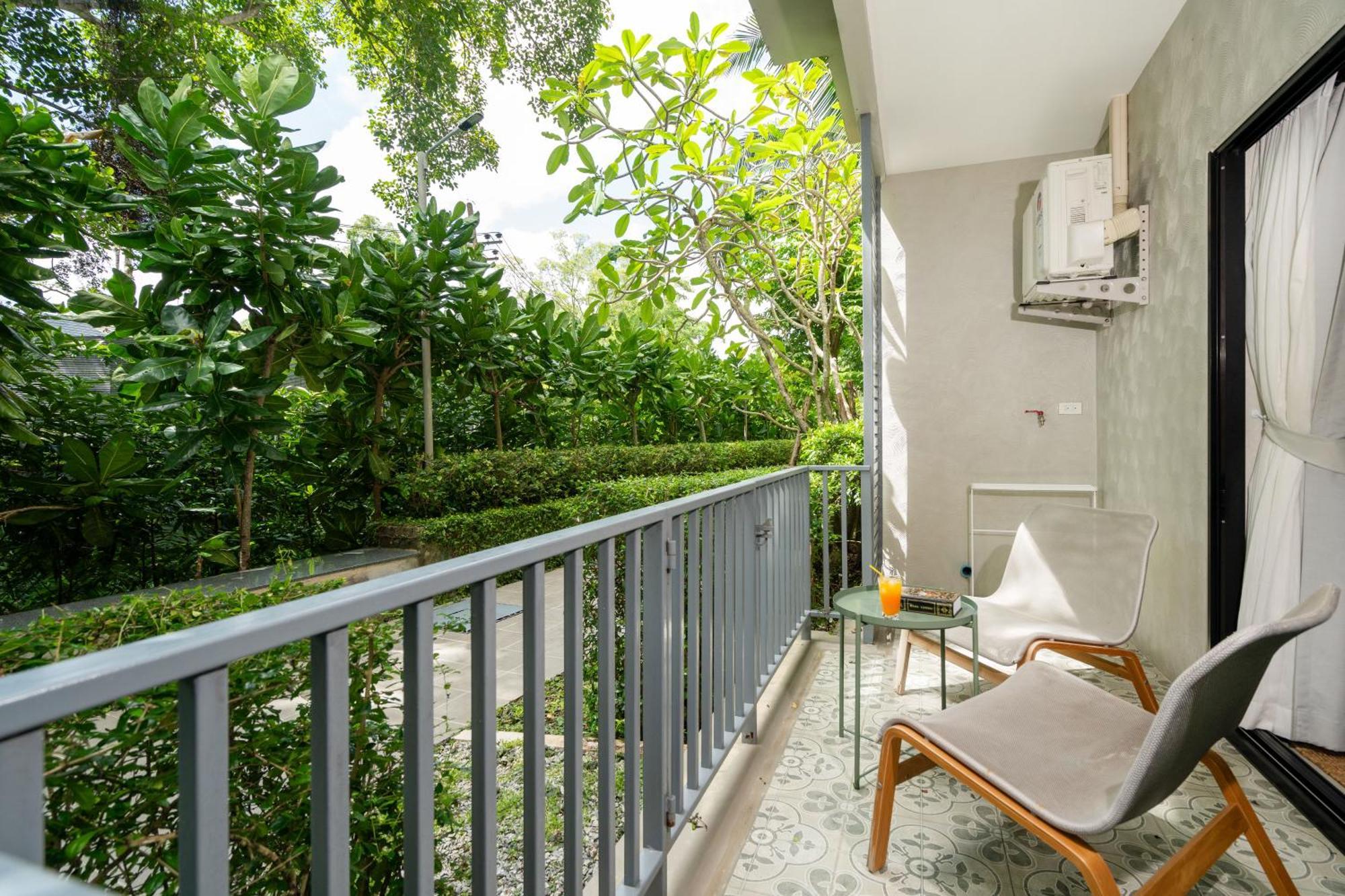 The Title Residencies Naiyang Beach Nai Yang Exterior photo